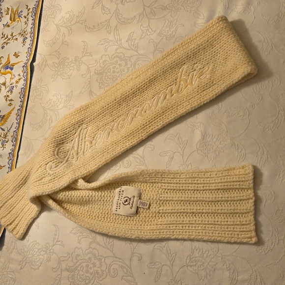 Abercrombie & Fitch Accessories - ABERCROMBIE AND FITCH ANGORA BLEND SCARF KNIT CREAM 80"